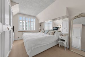 Photo 13- click for photo gallery